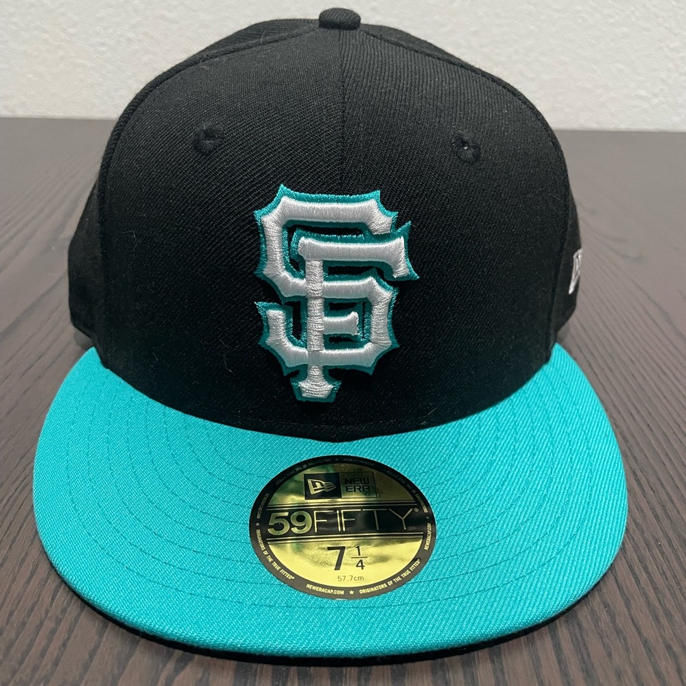 New Era 59Fifty San Francisco Giants Two-Tone Black Teal Fitted Hat Sz 7 1/4